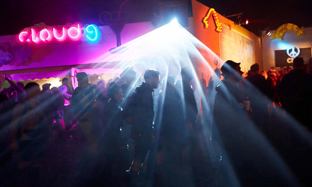 clubbing_life_002 (demo media)